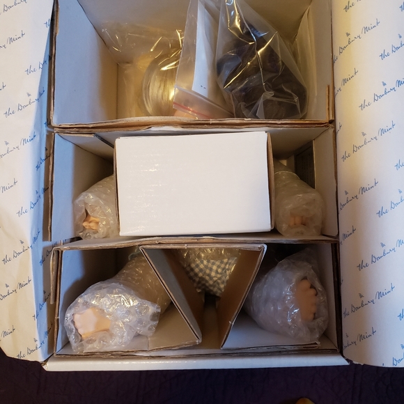 Davey Porcelain Doll by Linda Steele Danbury Mint - Picture 2 of 6